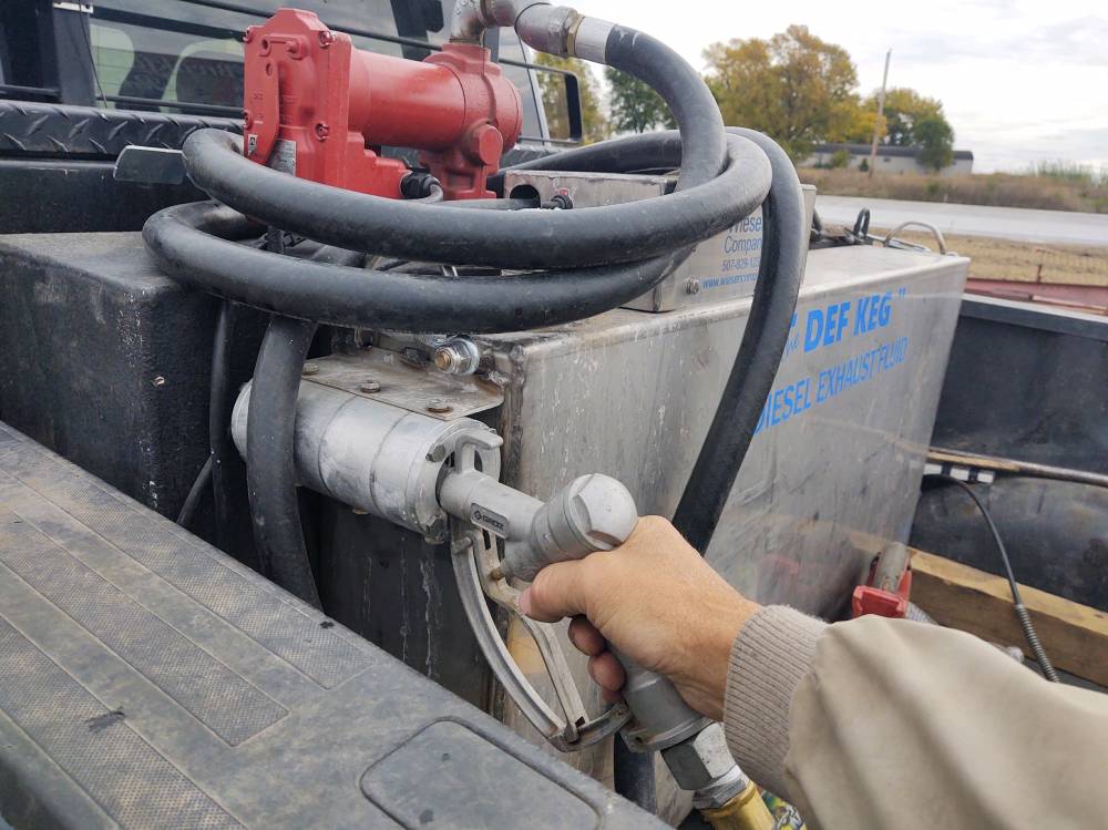 158 Gallon DEF Transfer Tank, Diesel Exhaust Fluid